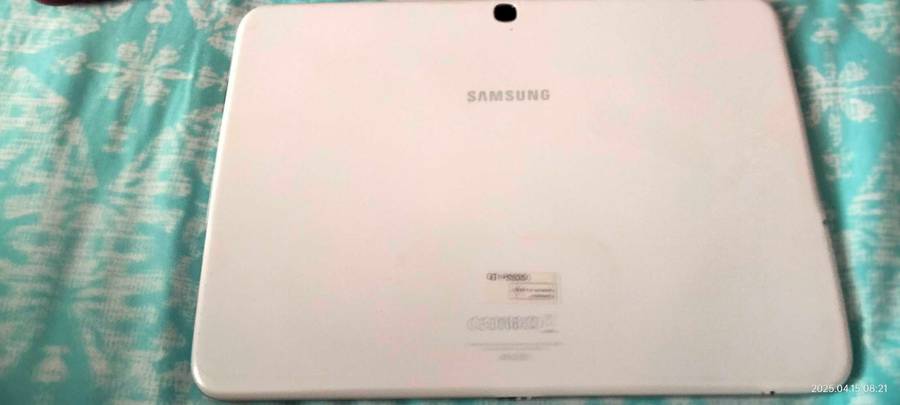 Samsung Tab 3  10.1" P5200 tablet (read description!)