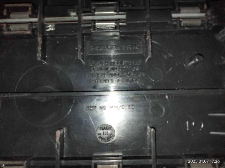 Late entry! For the slot car fans - huge lot of Original Scalextric 1:32 track