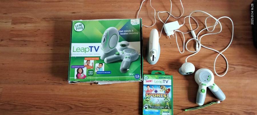 Late entry! LeapTV kids game console (read description)