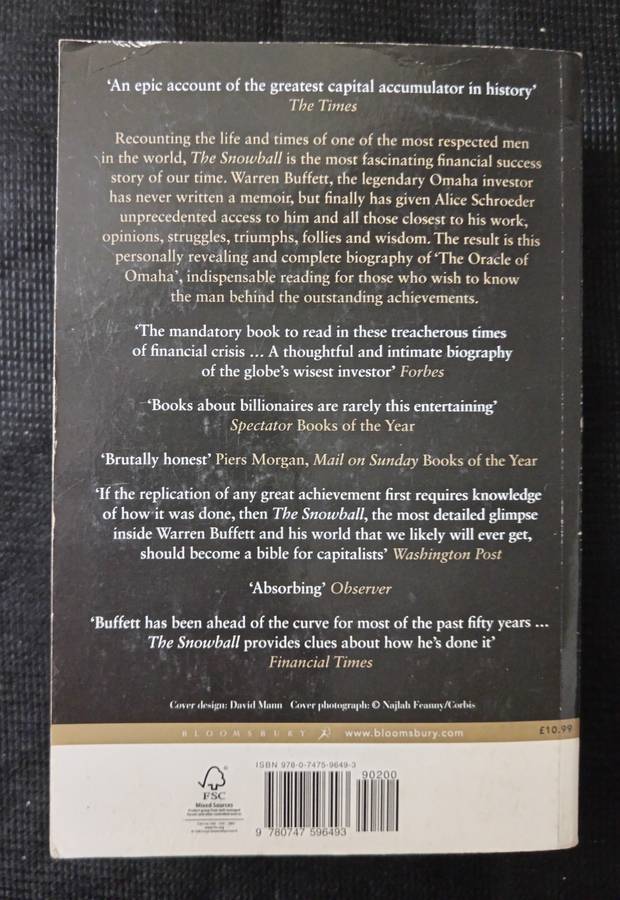 The Snowball Warren Buffett & the Business of Life by Alice Schroeder
