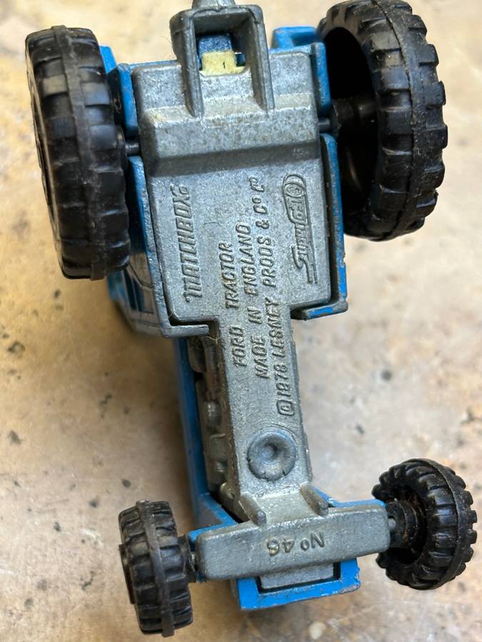 Vintage matchbox die cast horse box and tractor pair