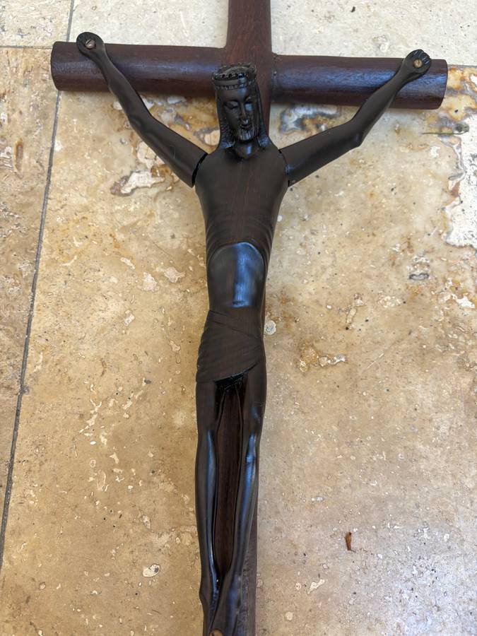 Large ebony wood carved crucifix Christ corpus 60 cm x 27 cm