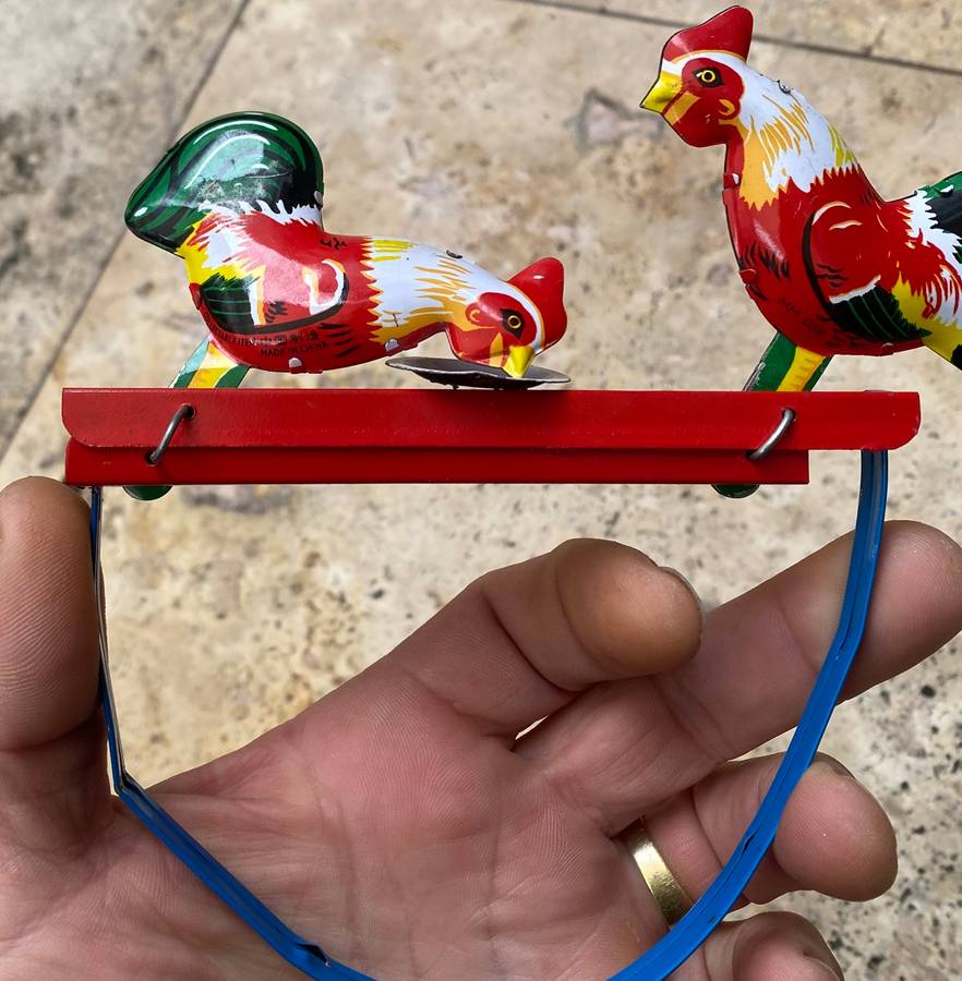 Vintage chicken feed tin toy cock hen rooster squeeze mechanical