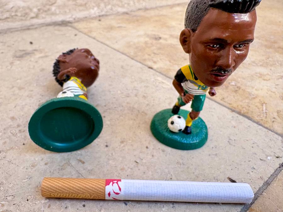 Soccerstarz - South Africa John Moeti and Lucas Radebe  football figure pair