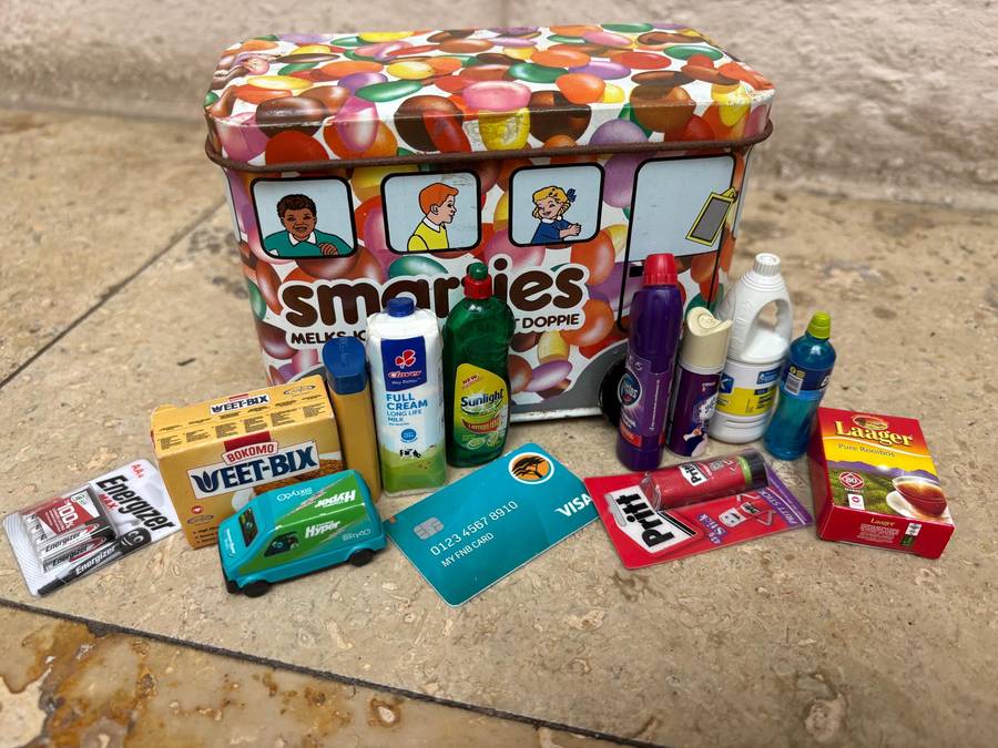 Checkers mini lot of 13
