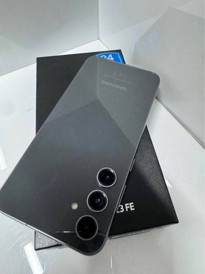 Samsung S23fe 256gb Dual sim