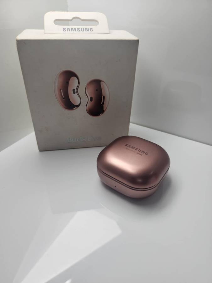 Samsung Buds Live preowned