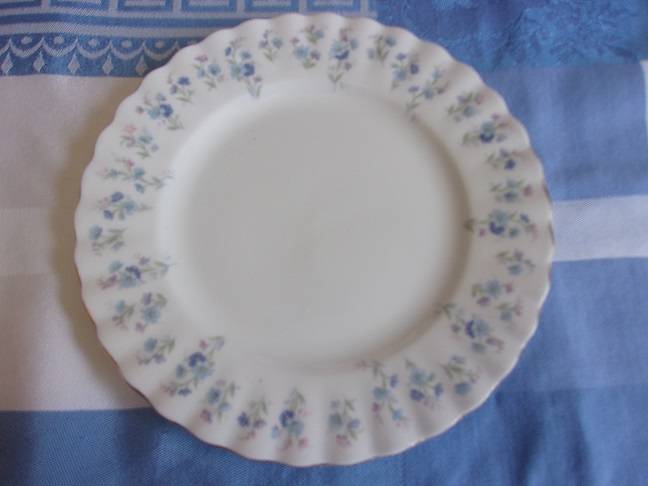 Vintage Royal Albert "Memory Lane" tea trio