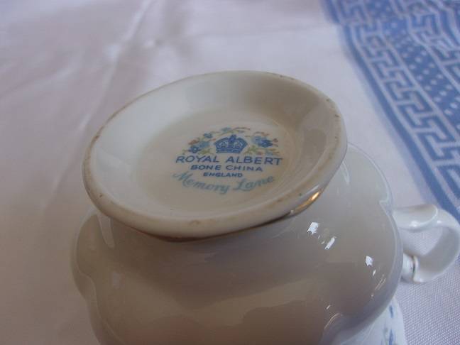 Vintage Royal Albert "Memory Lane" tea trio