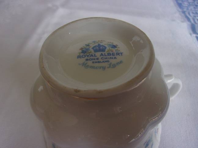 Vintage Royal Albert "Memory Lane" tea trio