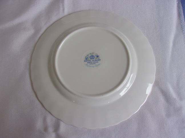 Vintage Royal Albert "Memory Lane" tea trio