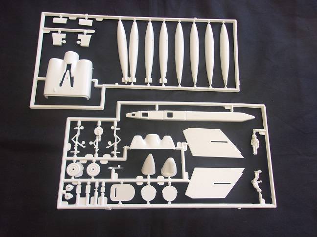 Italeri 1:72 scale Mustang Fighter & Airfix Vigilante model plane kits for 1 bid