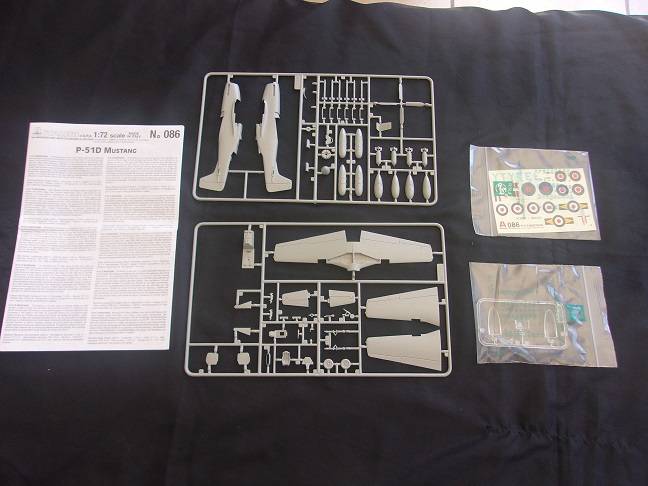 Italeri 1:72 scale Mustang Fighter & Airfix Vigilante model plane kits for 1 bid