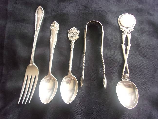 Lot of antique/ vintage Sterling silver cutlery items for 1 bid. - 87.7g