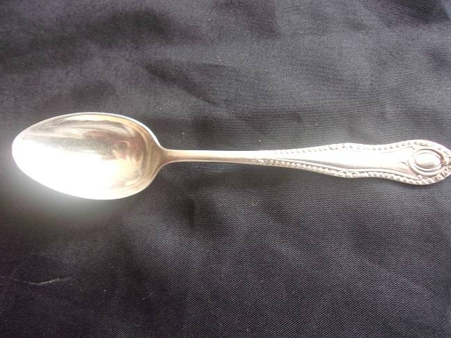 Lot of antique/ vintage Sterling silver cutlery items for 1 bid. - 87.7g