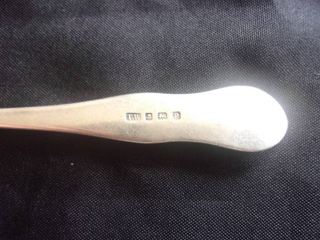 Lot of antique/ vintage Sterling silver cutlery items for 1 bid. - 87.7g