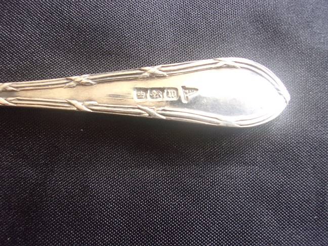 Lot of antique/ vintage Sterling silver cutlery items for 1 bid. - 87.7g