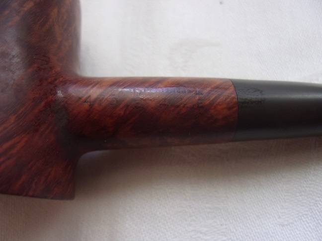 Vintage Dunhill Bruyere 475 White Spot Estate smoking pipe with pouch