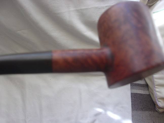 Vintage Dunhill Bruyere 475 White Spot Estate smoking pipe with pouch