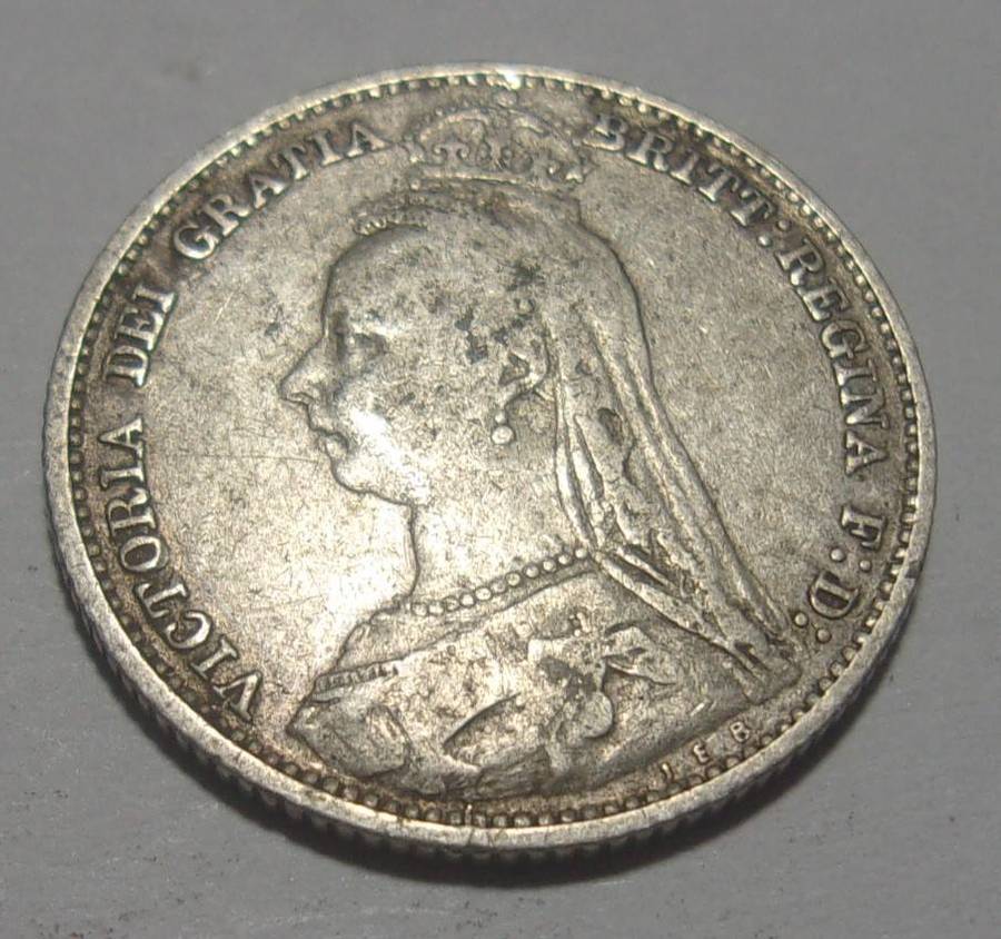 1890 silver British 6 Pence coin - nice coin