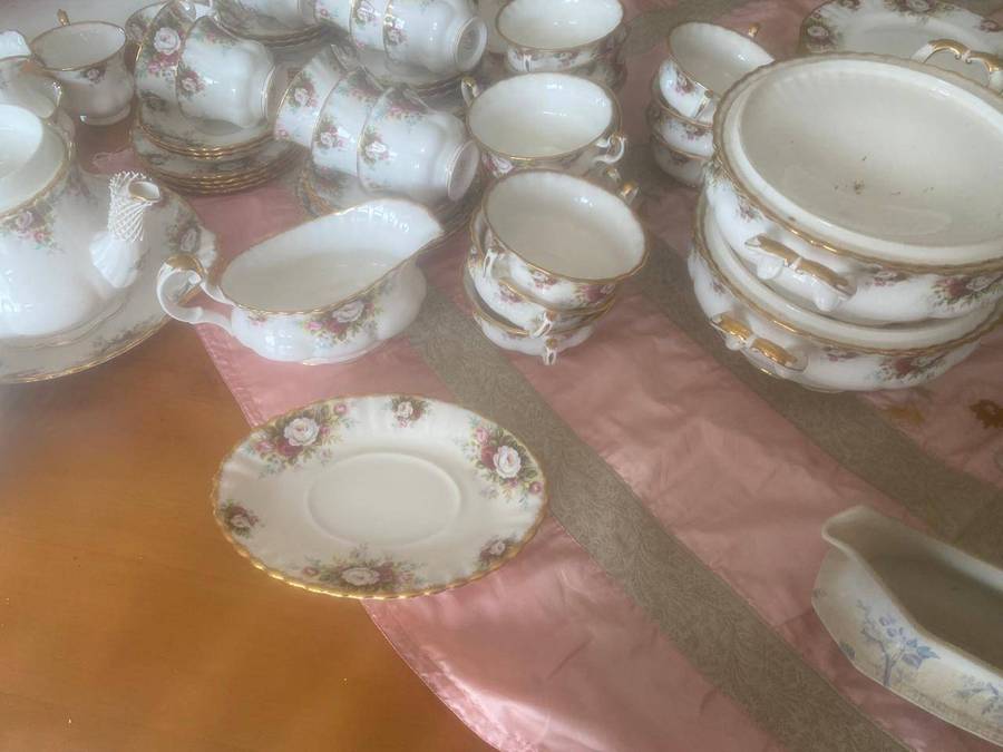 Royal Albert Stunning Rare Vintage Celebration Pattern Dinner Set and Tea Set