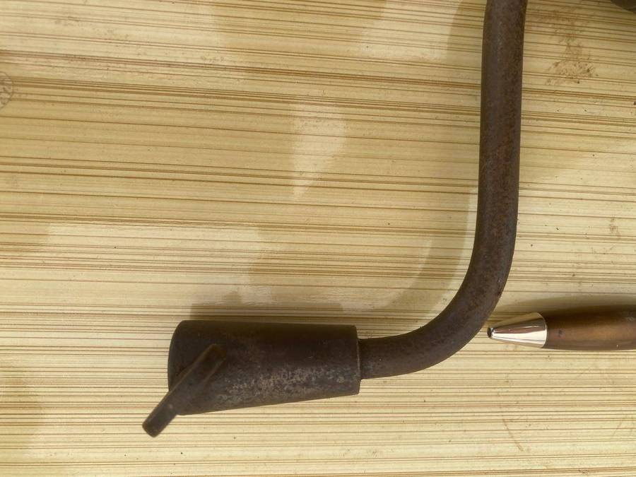 Unmarked Vintage Drill Brace.