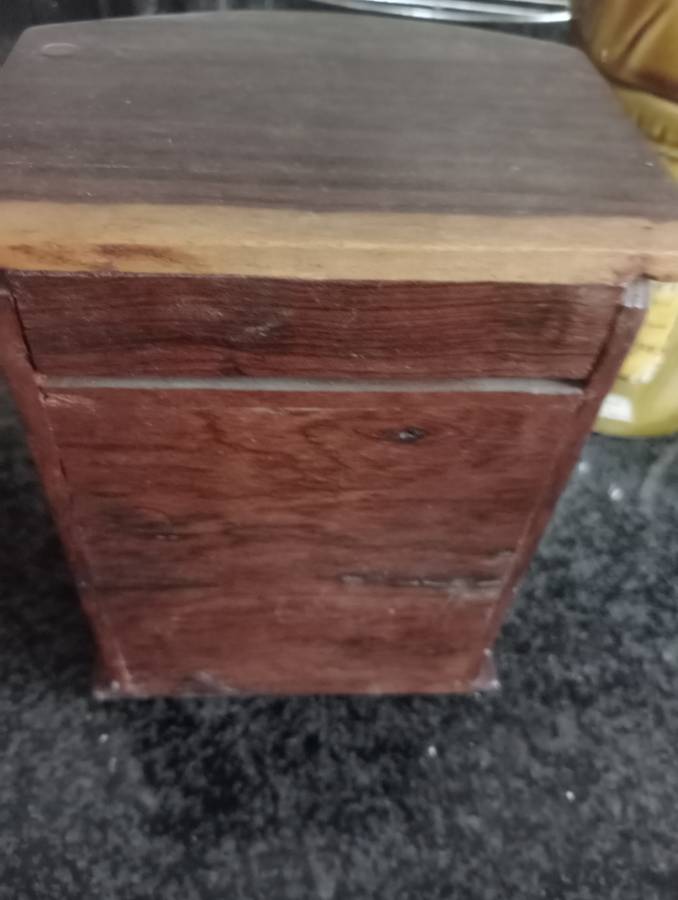 ANTIQUE BOW FONTED JEWELRY BOX