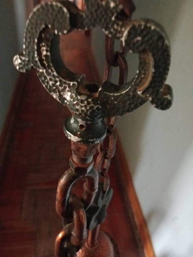 ANTIQUE  INTERESTING HANDMADE WOOD  WHEEL WITH COPPER TRIMMINGS AND COPPER  CHAINS STAND