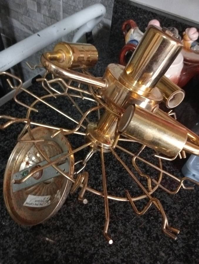 VINTAGE LIGHT FITTING