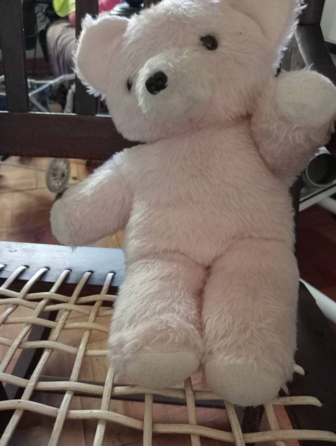 VINTAGE LIGHT PINK STUFFED BEAR
