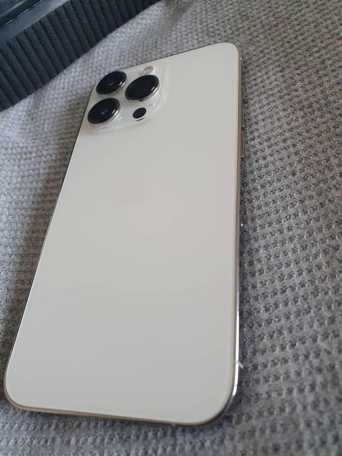 iPhone 13 Pro 512GB R9,900