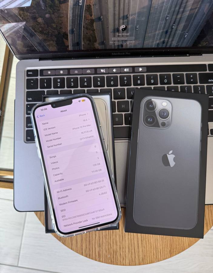 iPhone 13 Pro Max 128GB Space Grey + Box & Extras