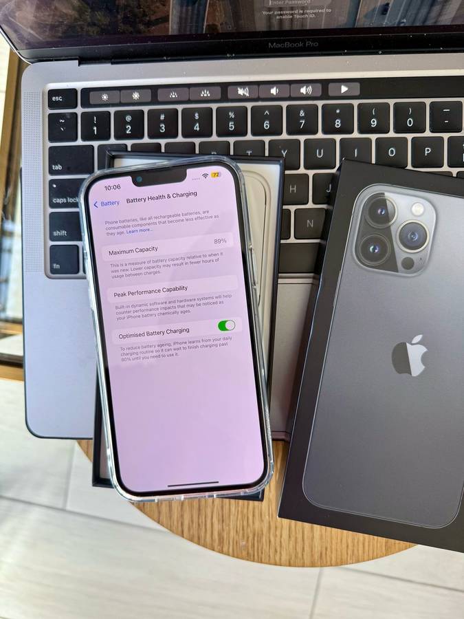 iPhone 13 Pro Max 128GB Space Grey + Box & Extras