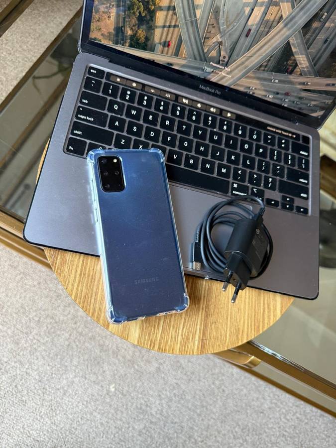 Samsung Galaxy S20 Plus (128GB) ,Excellent Refurbished Condition