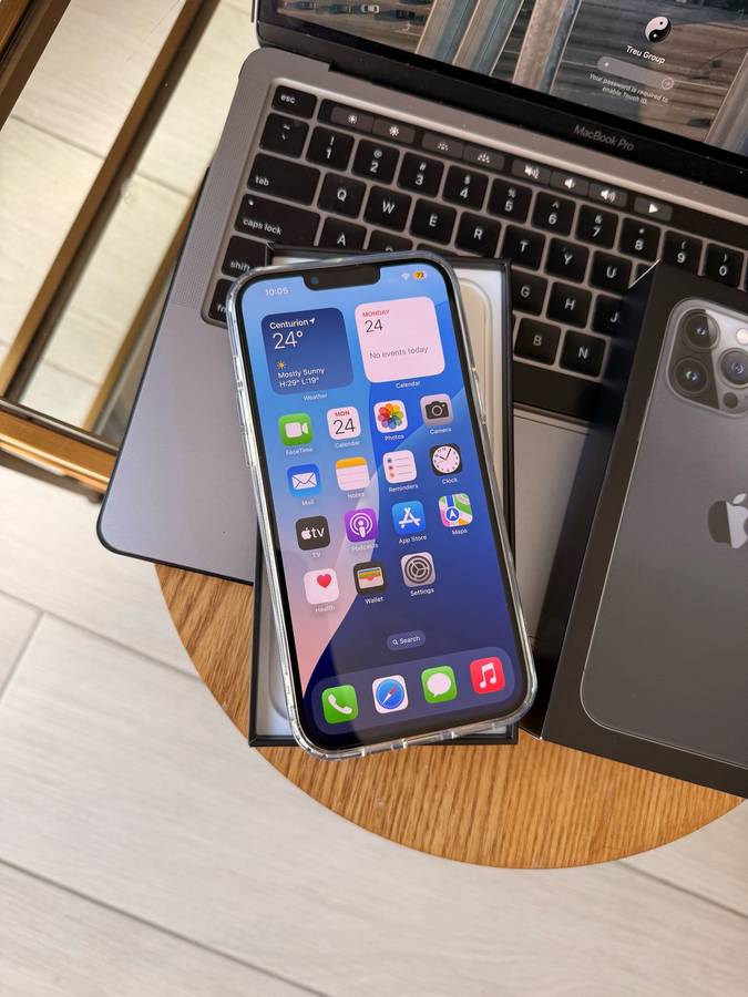 iPhone 13 Pro Max 128GB Space Grey + Box & Extras