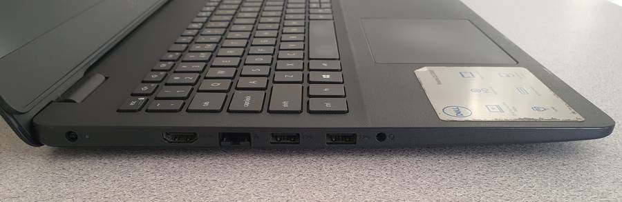 10TH GEN DELL VOSTRO 3501*15.6`*i3-1005G1*1.20GHZ*8 GB RAM* 256GB SSD*WIND 11 PRO 64-BIT