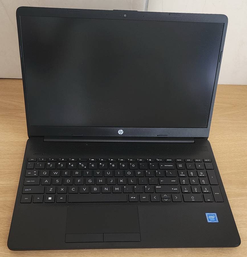 **HP LAPTOP 15-DX1XX | 15 INCH | INTEL | 8GB RAM | 240GB SSD | FHD | NEW BATTERY| 3 MONTH WARRANTY**