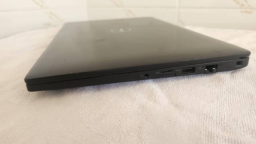 Dell Latitude 7490 -> Core i5-8350U / 8GB / 256GB SSD / Windows 11 PRO -> ->