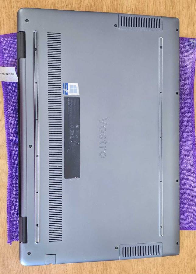 Dell Vostro - 10th Gen i5 | 8GB Ram | 256GB SSD | Windows 11