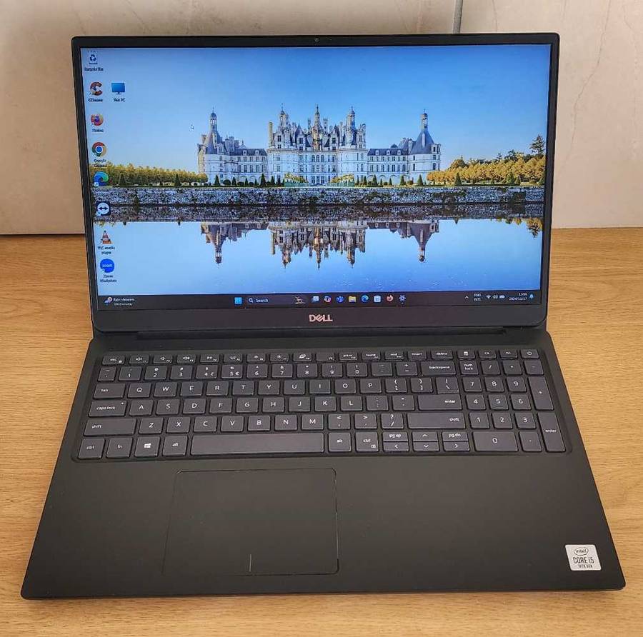 Dell Vostro - 10th Gen i5 | 8GB Ram | 256GB SSD | Windows 11
