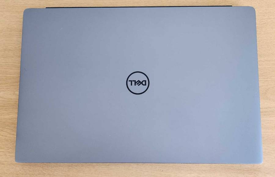 Dell Vostro - 10th Gen i5 | 8GB Ram | 256GB SSD | Windows 11