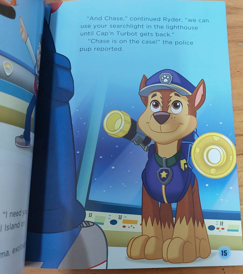 Paw patrol Chase is on the case book