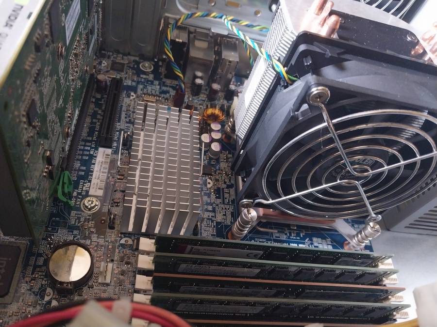 HP Z400 WORKSTATION + NVIDIA QUADRO 2000 GPU