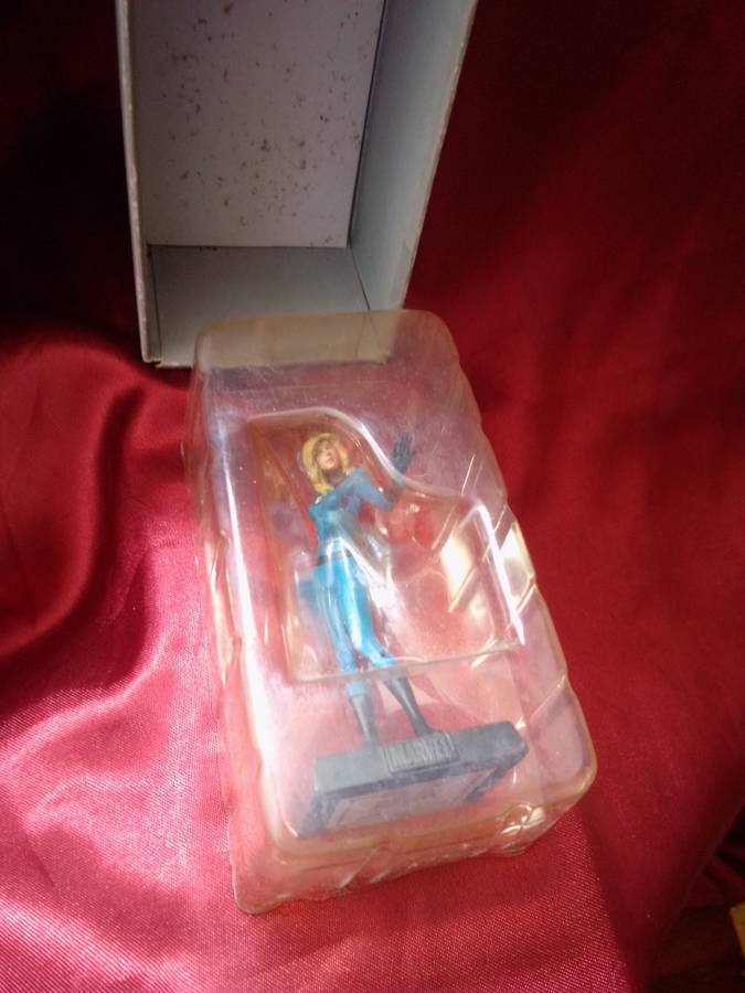 2007 Marvel Invisible Woman #41 Boxed Figurine