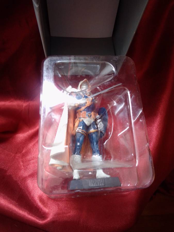 2009 Marvel Taskmaster #104 Boxed Figurine