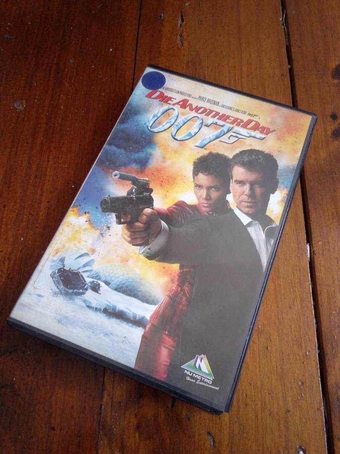 007 Die Another Day VHS