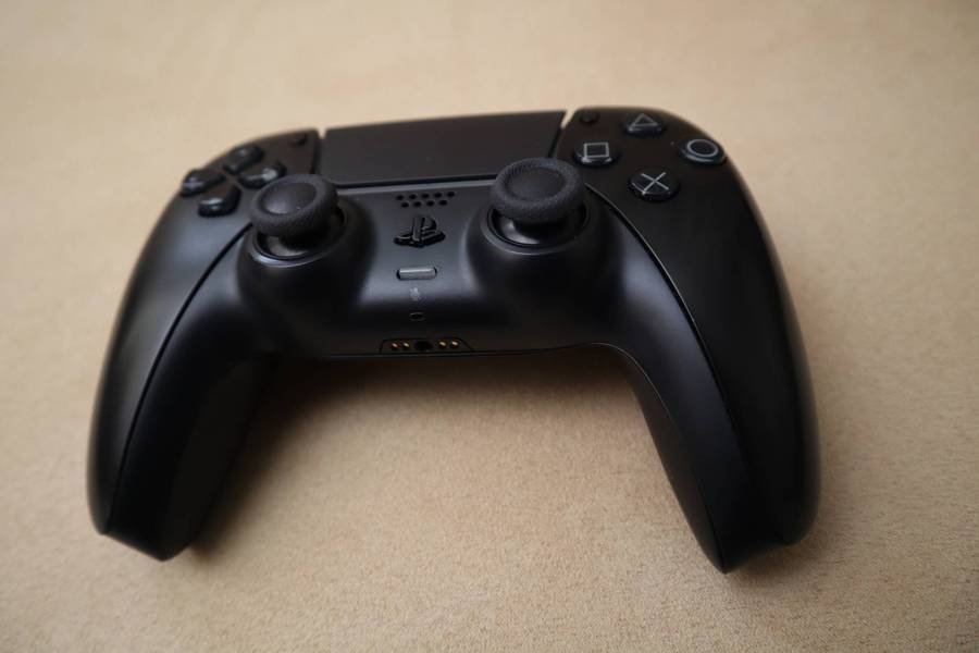 PlayStation 5 controller