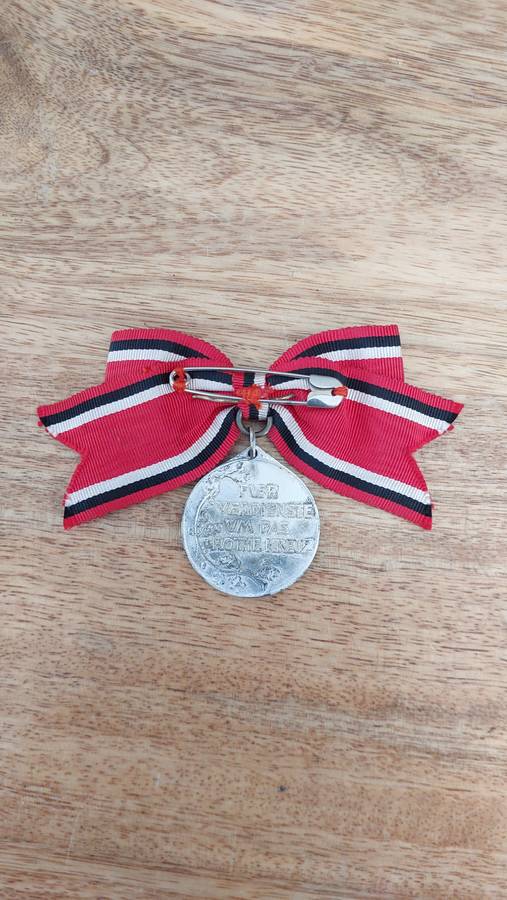 - Prussian Red Cross Medal with Ostasien 1900/01 Clasp -