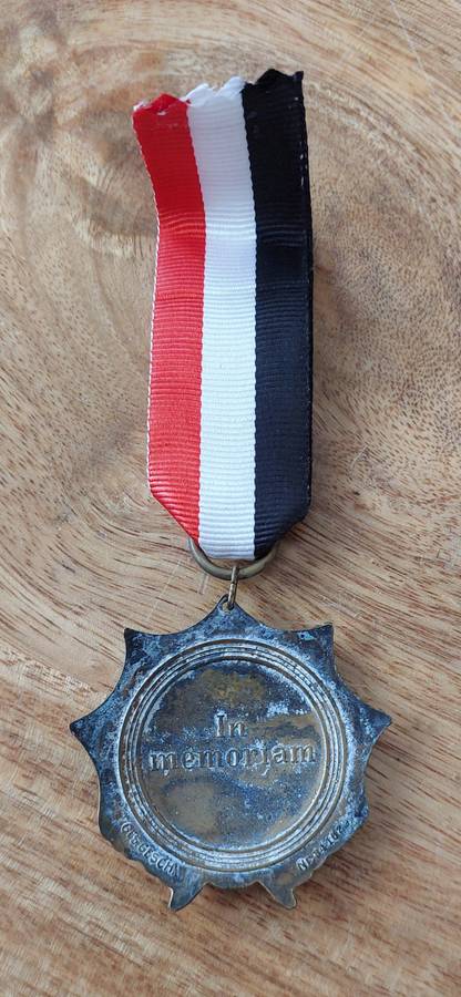 - WWI German Colonial Medal (In Memoriam) -