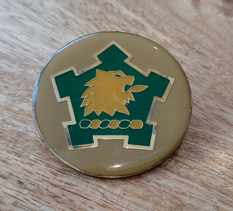 - Lions Head Commando Flash -